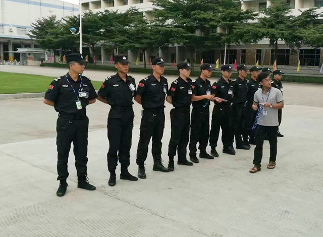 人力护卫服务